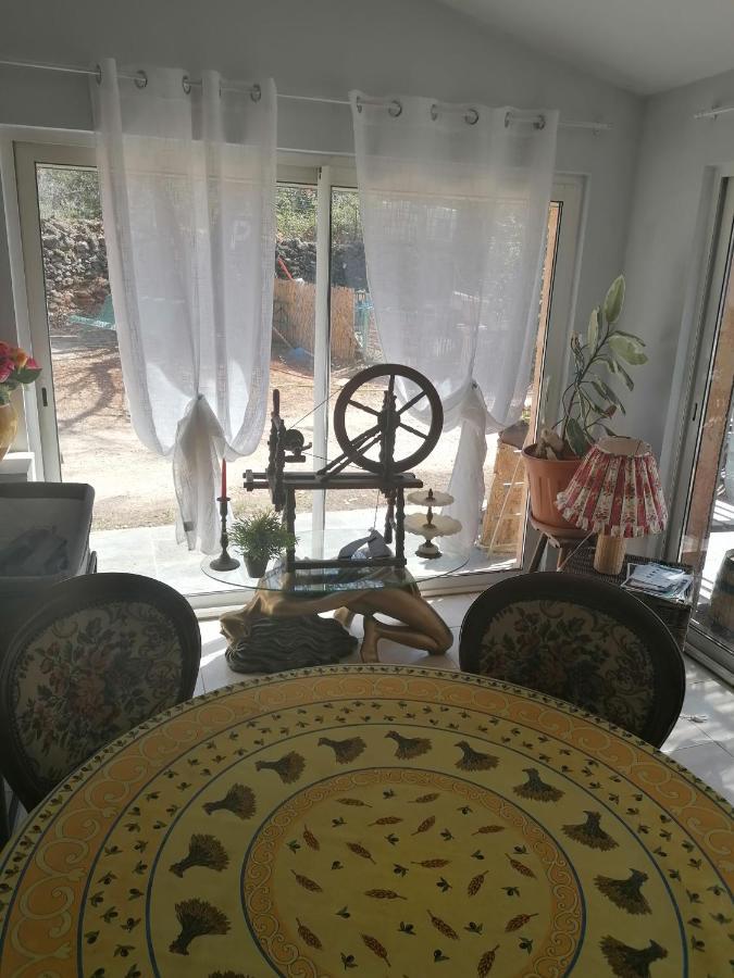 Maison Campagnarde Aups Eksteriør bilde